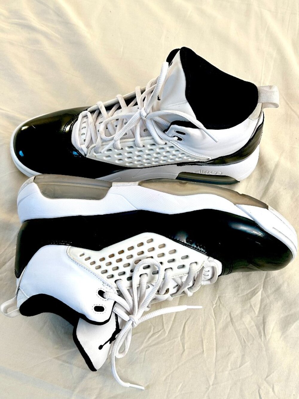 Jordan Maxin 200 White Black Ice Mens Size 11 CZ9174-100